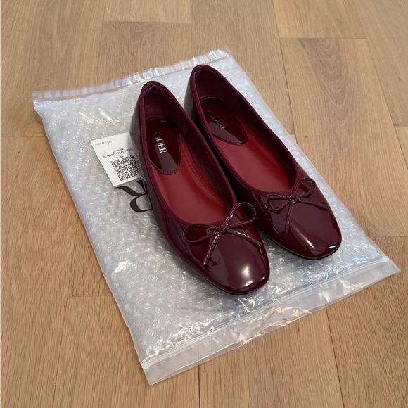 Cider Shoes - CIDER Burgundy Patent Ballet Flats – BRAND NEW
